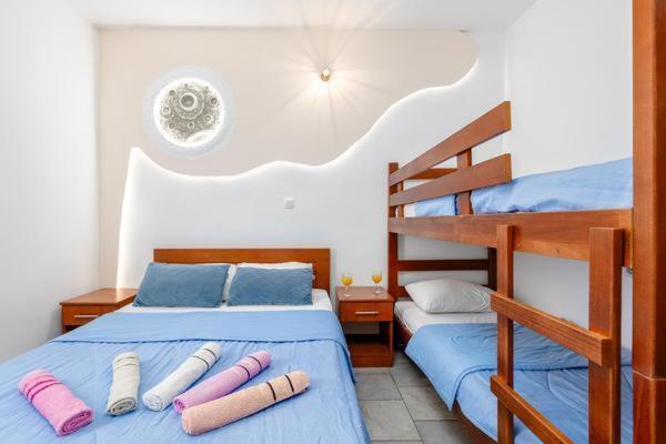 Apartments Ivo Bozinovic تيفات الغرفة الصورة
