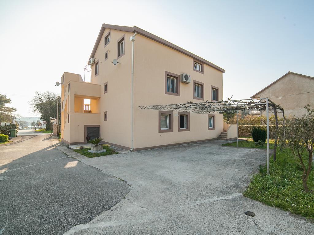 Apartments Ivo Bozinovic تيفات المظهر الخارجي الصورة